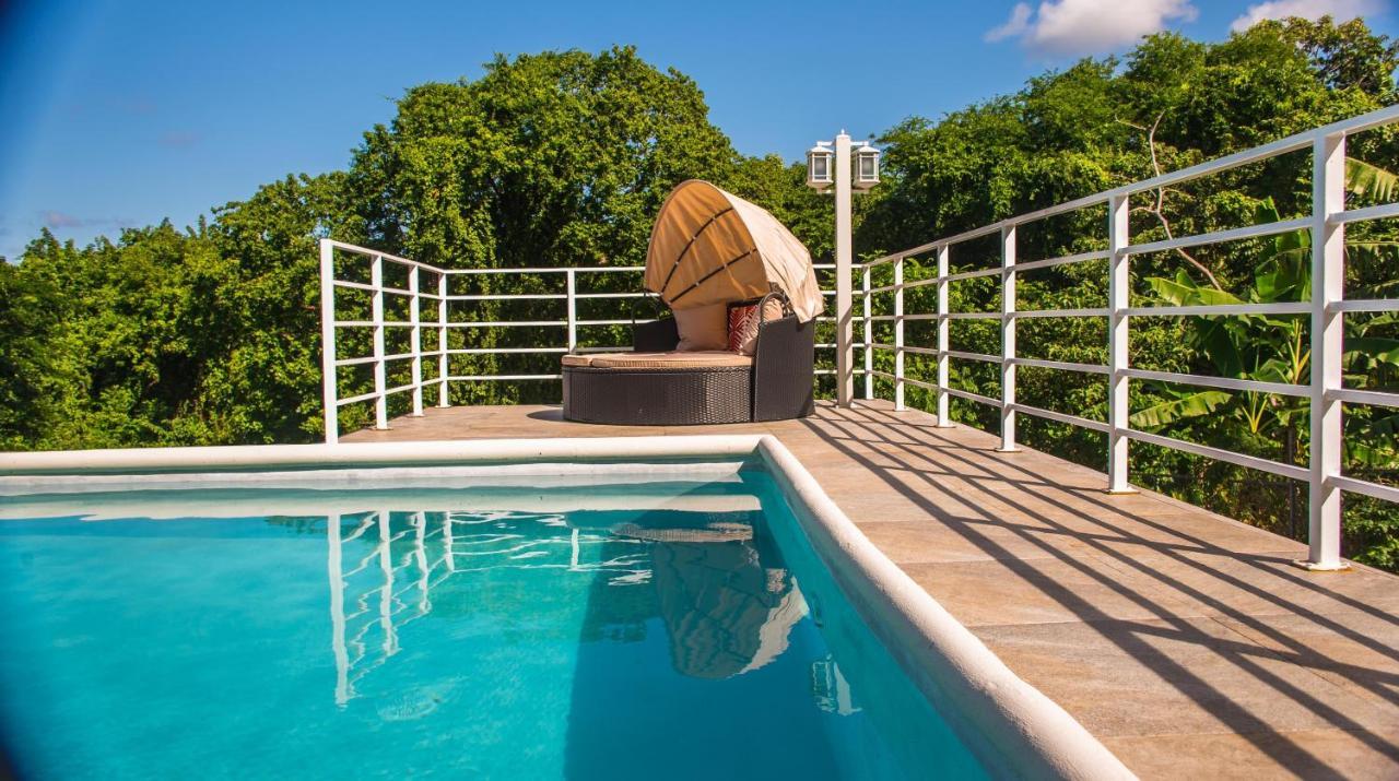 Runaway To Tranquility, Overlooking The Bay Runaway Bay Extérieur photo